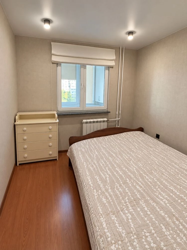 Sale of a spacious 3-bedroom apartment near Dnipro | District of Mitnitsa