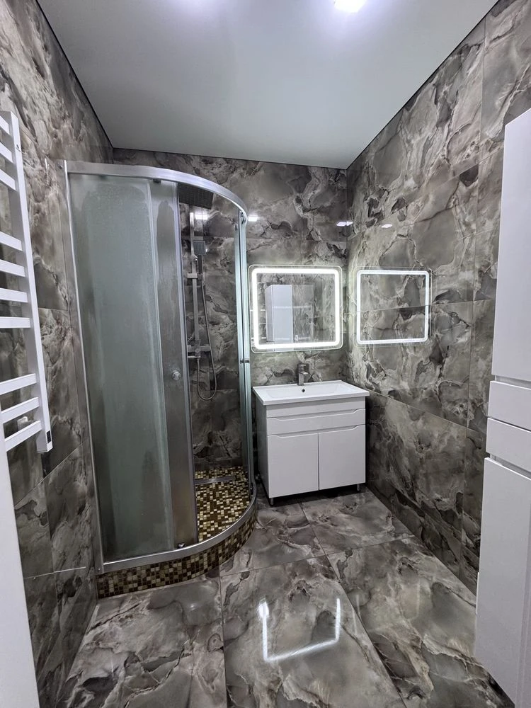 For Sale: 2-room apartment in Hydropark residential complex