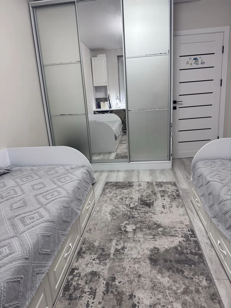 For Sale: 2-room apartment in Hydropark residential complex