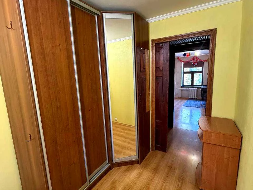 Квартира. Київ, Академіка Шалімова вул.