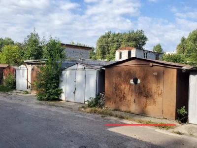 Sale of Metal Garage