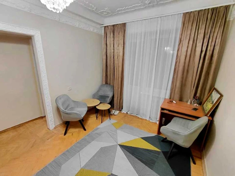 Apartment. Large Vasylkivska Street, Kyiv