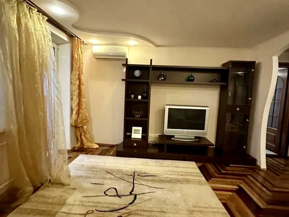 Квартира. Запоріжжя, Ювілейний проспект