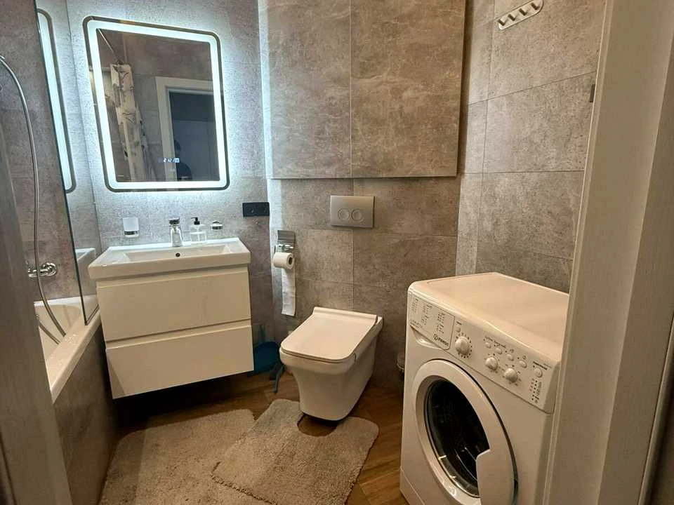Apartment. Kyiv, Beresteysky Prospect