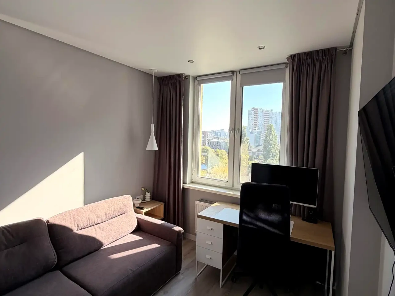 Сдается квартира 1-комн. 50 м² на 10 этаже из 25.