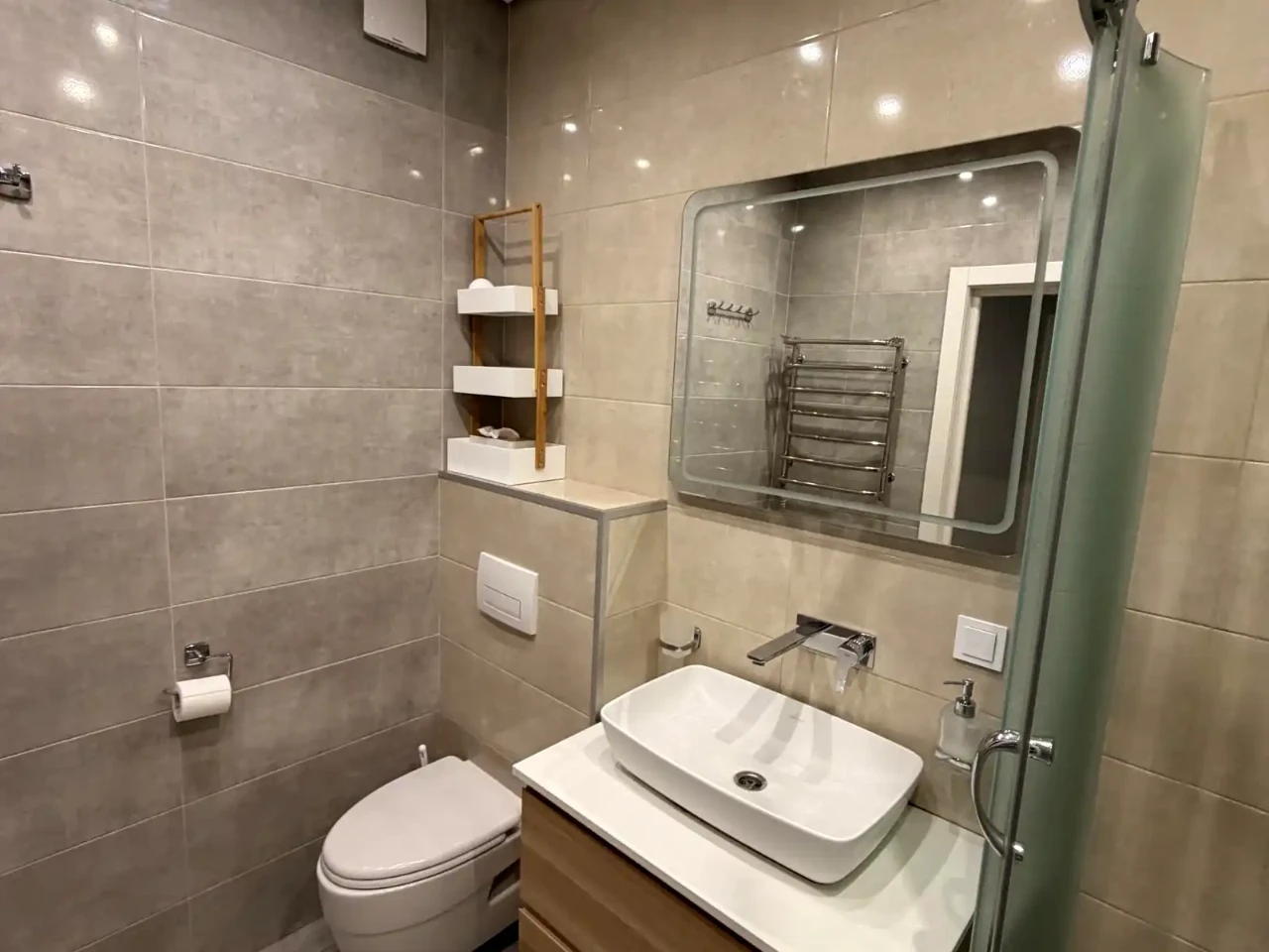Сдается квартира 1-комн. 50 м² на 10 этаже из 25.