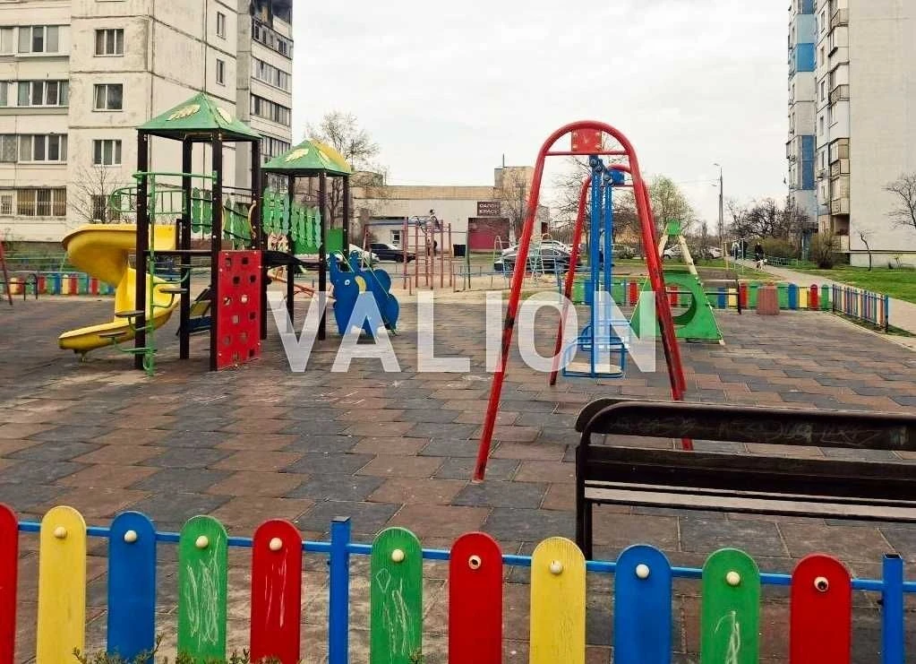 Продається 3-кімнатна квартира, Троєщина, Бальзака 16-А, Деснянський район