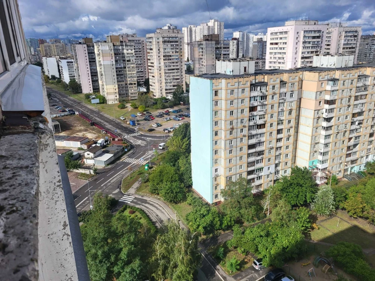 Продаж просторої 1-кімнатної квартири 42 м2 на вулиці Соломії Крушель