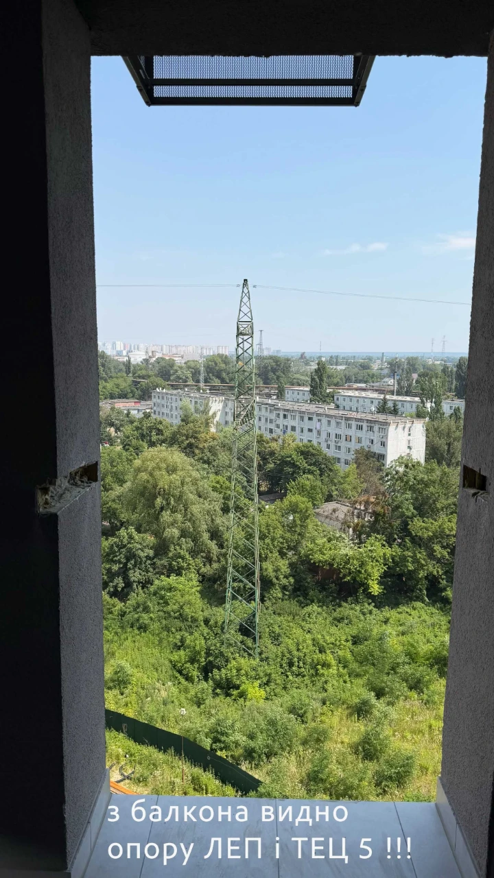 Продається 1-кімнатна квартира в ЖК "Світло Парк"