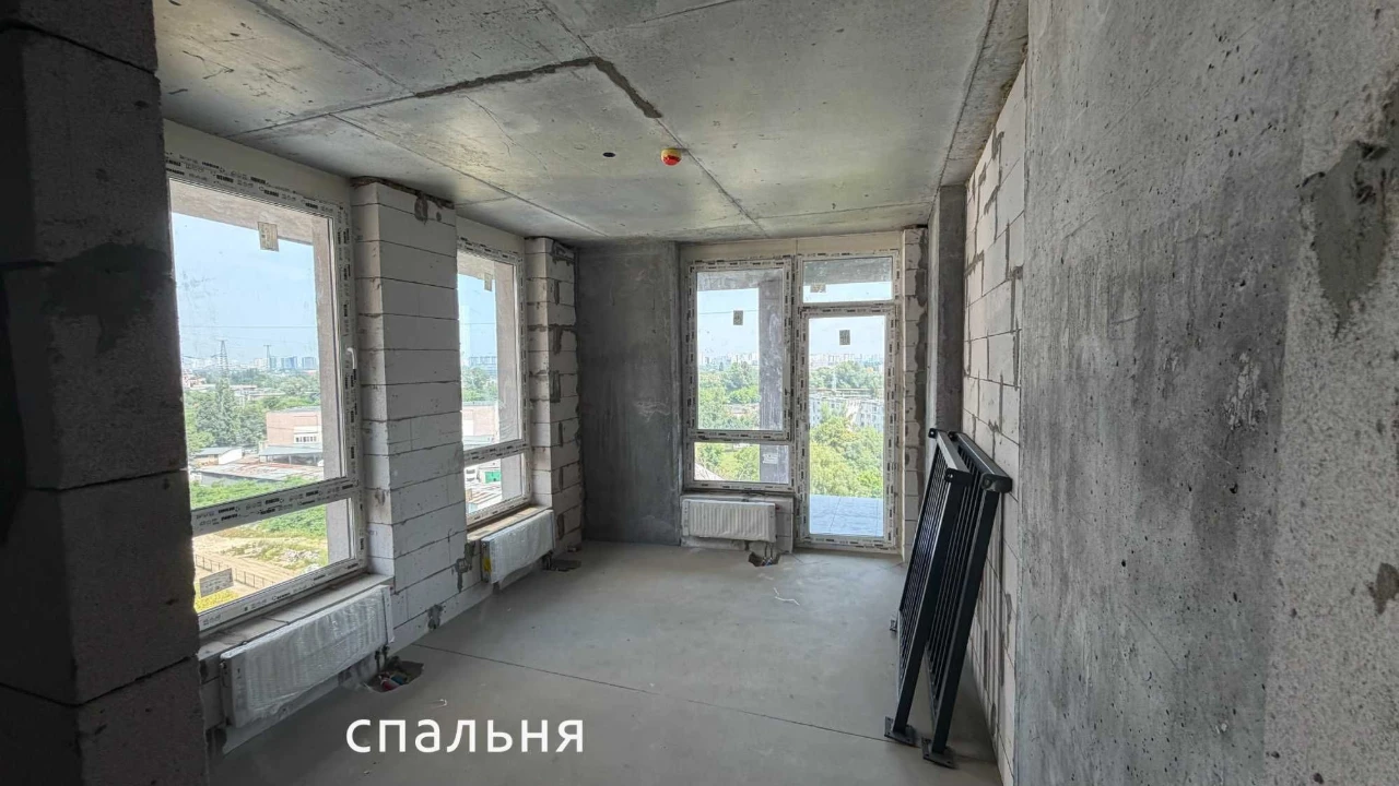 Продається 1-кімнатна квартира в ЖК "Світло Парк"