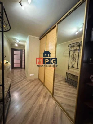 Sale of a 2-room apartment renovated in a new building