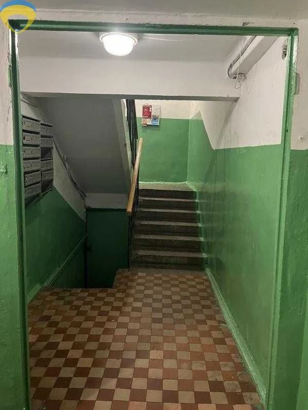 1-я квартира 38 кв.м.,  на Таирова, в кирпичном доме
