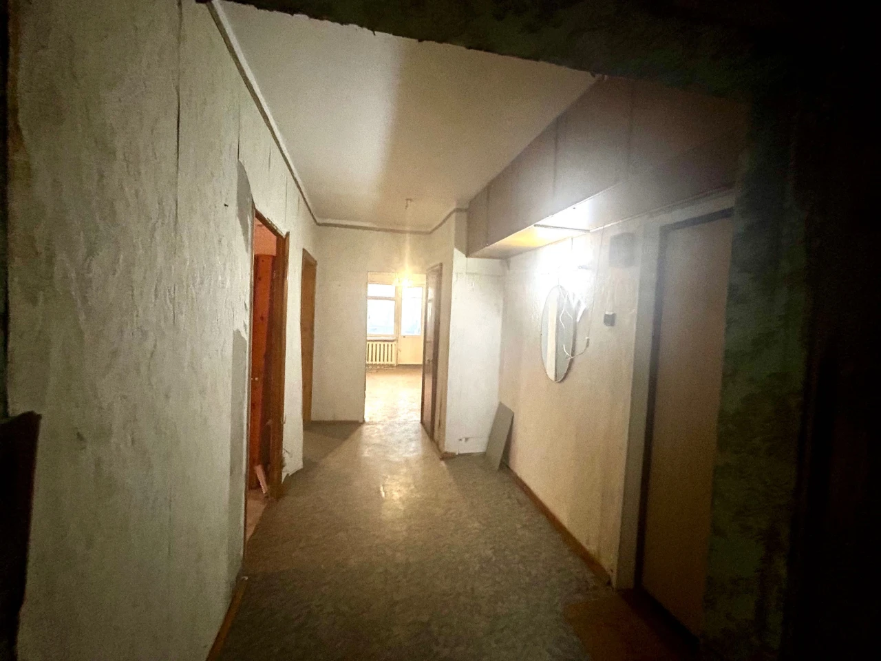 3 room spacious apartment on a low floor