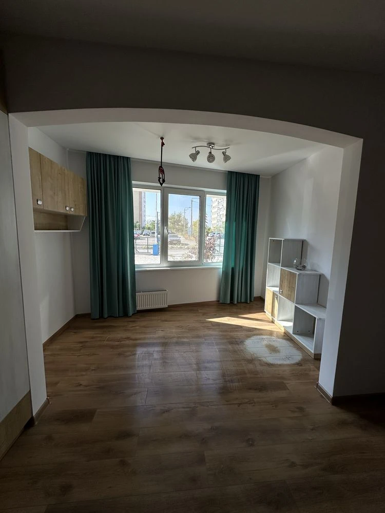 Sale of a 72 sq m apartment