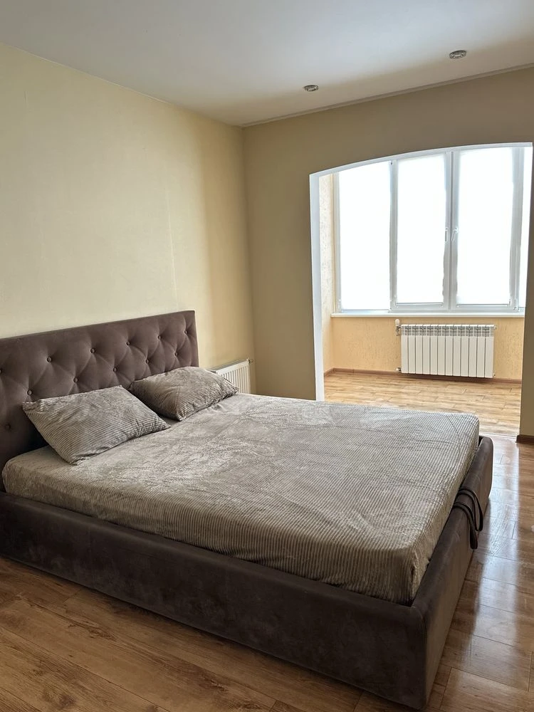 Sale of a 72 sq m apartment