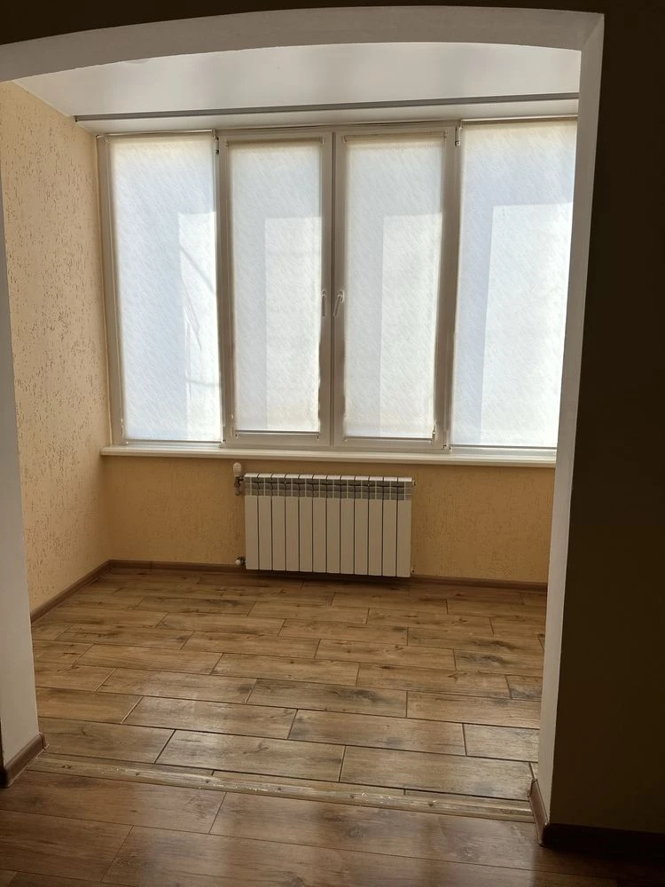 Sale of a 72 sq m apartment