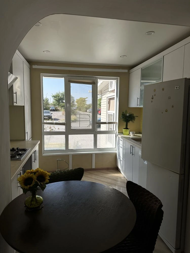 Sale of a 72 sq m apartment