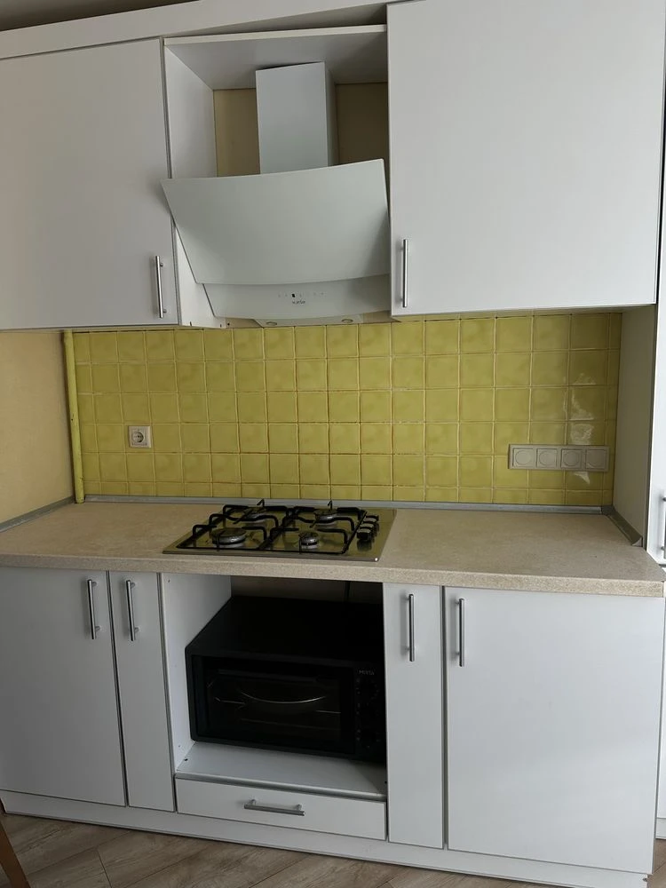Sale of a 72 sq m apartment