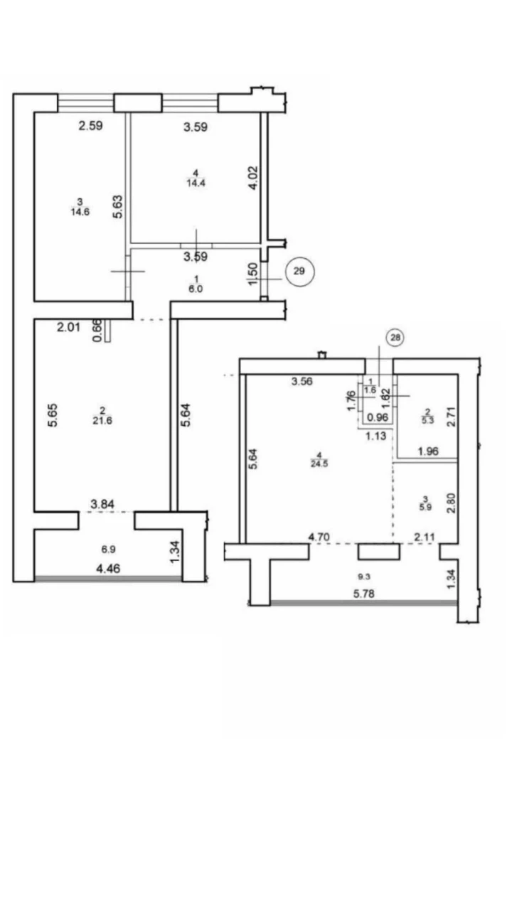 Selling panoramic 4-room apartment on the riverbank. Gasified.