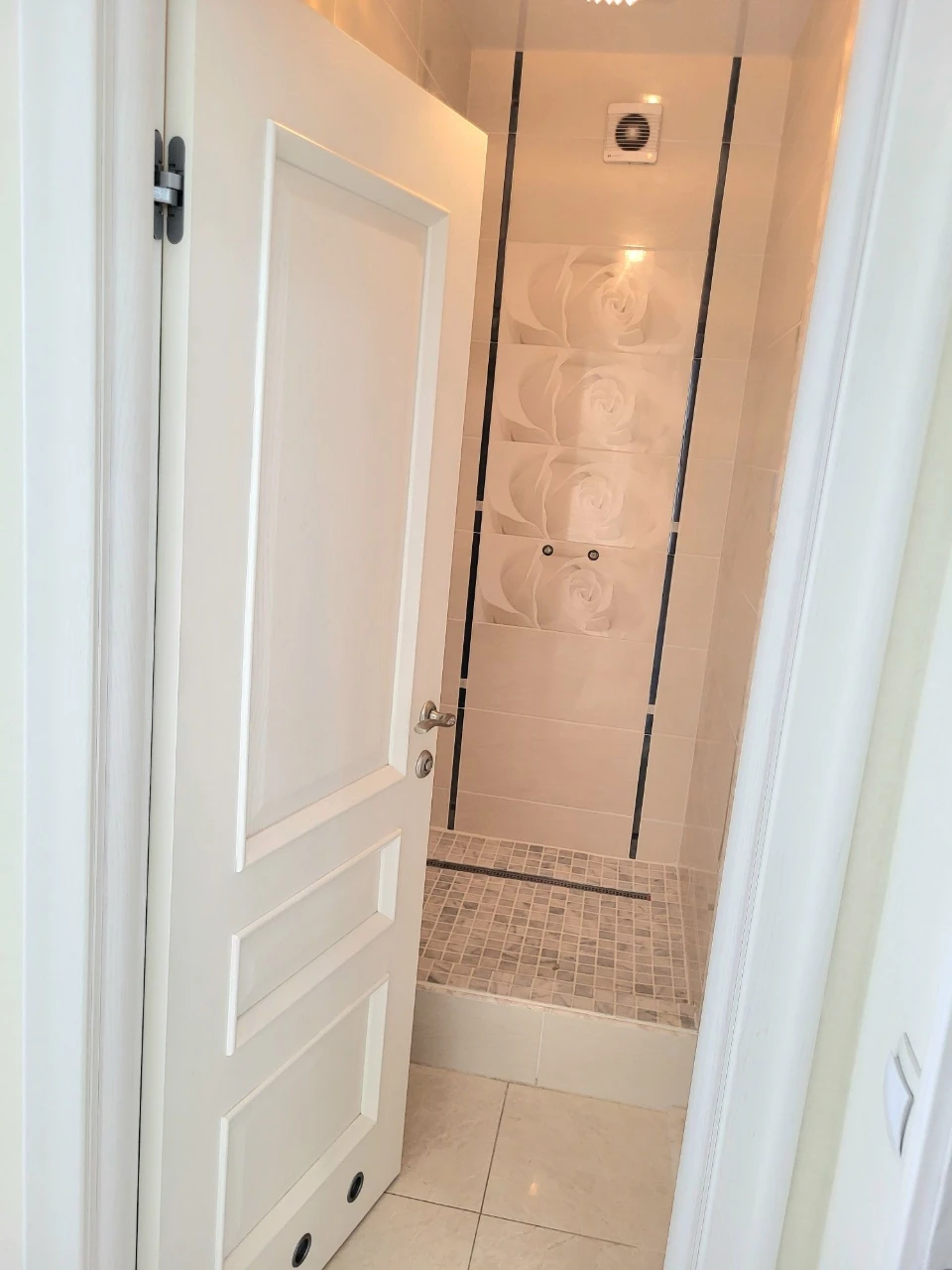 Owner, Center, 54 sq m, 1 room, 2%. 7/10 condition