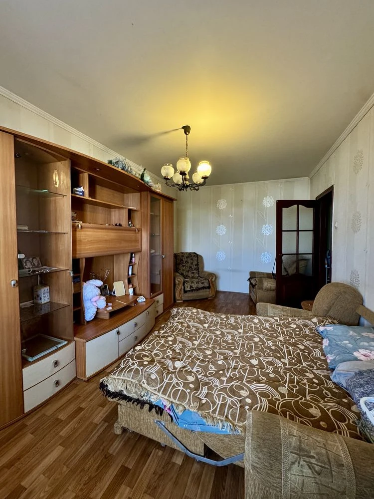 Sale of 2-room apartment, St. Sobornosti, district of Niva