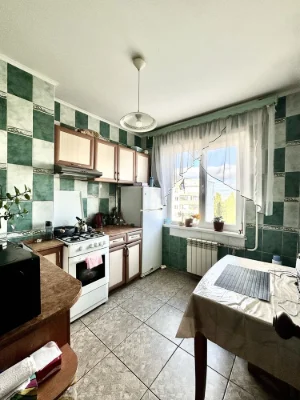 Sale of 2-room apartment, St. Sobornosti, district of Niva