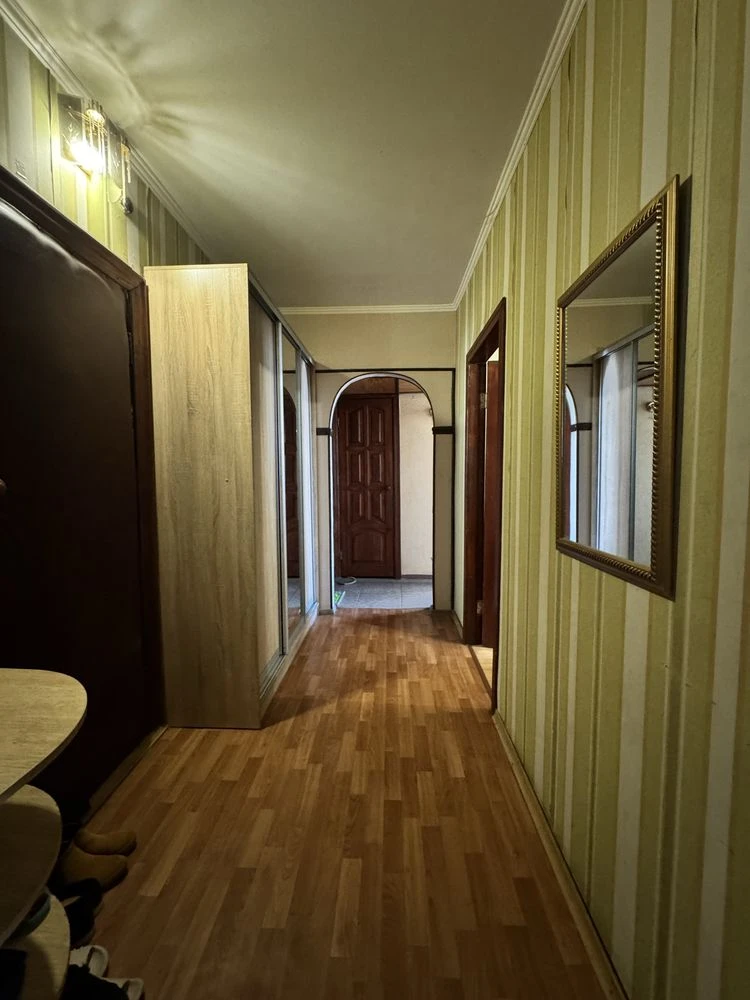 Sale of 2-room apartment, St. Sobornosti, district of Niva