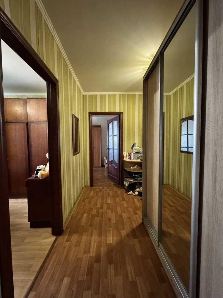 Sale of 2-room apartment, St. Sobornosti, district of Niva