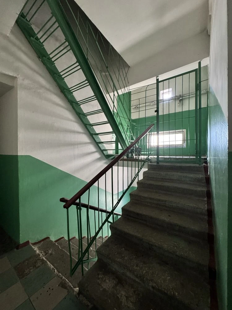Sale of 2-room apartment, St. Sobornosti, district of Niva