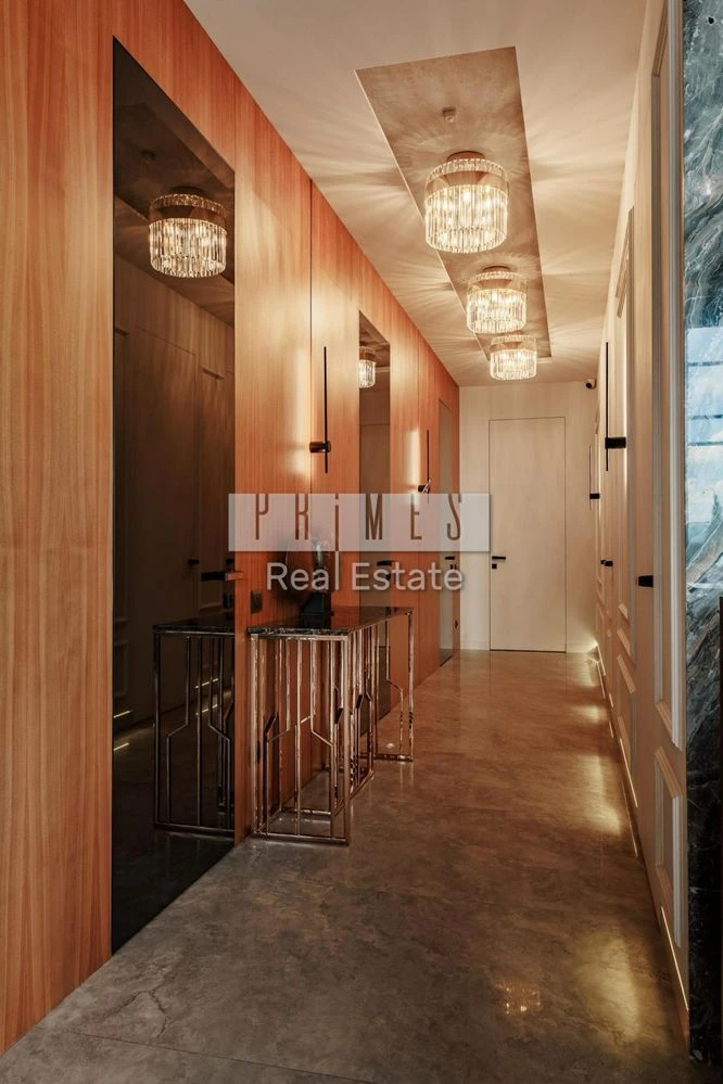 Exclusive two-level penthouse 250 sq m | Park Avenue VIP |