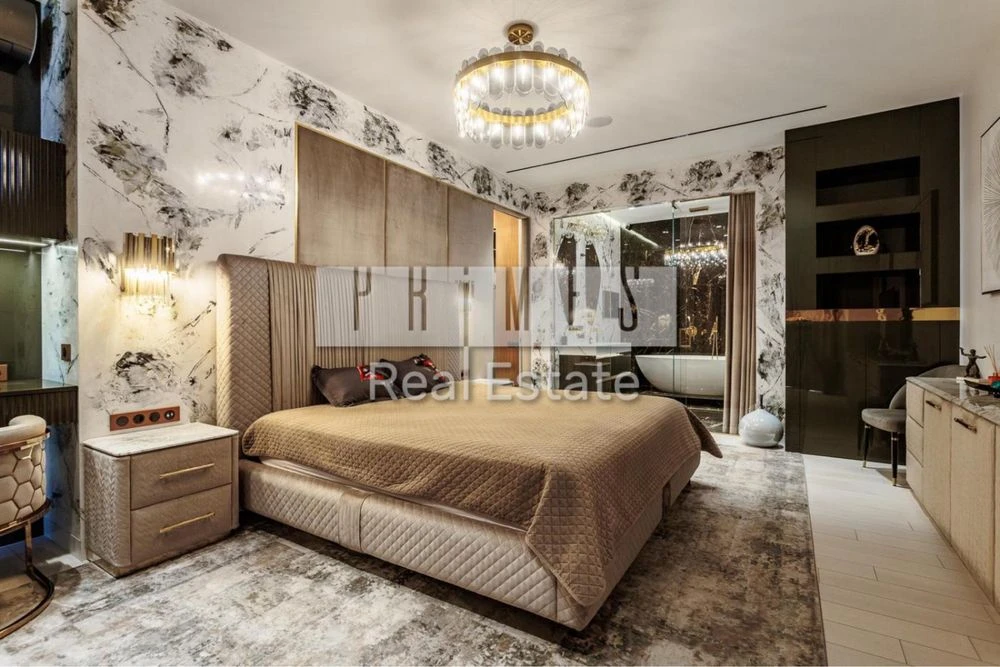 Exclusive two-level penthouse 250 sq m | Park Avenue VIP |