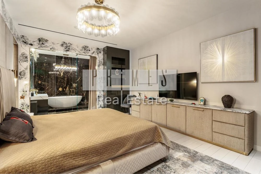 Exclusive two-level penthouse 250 sq m | Park Avenue VIP |