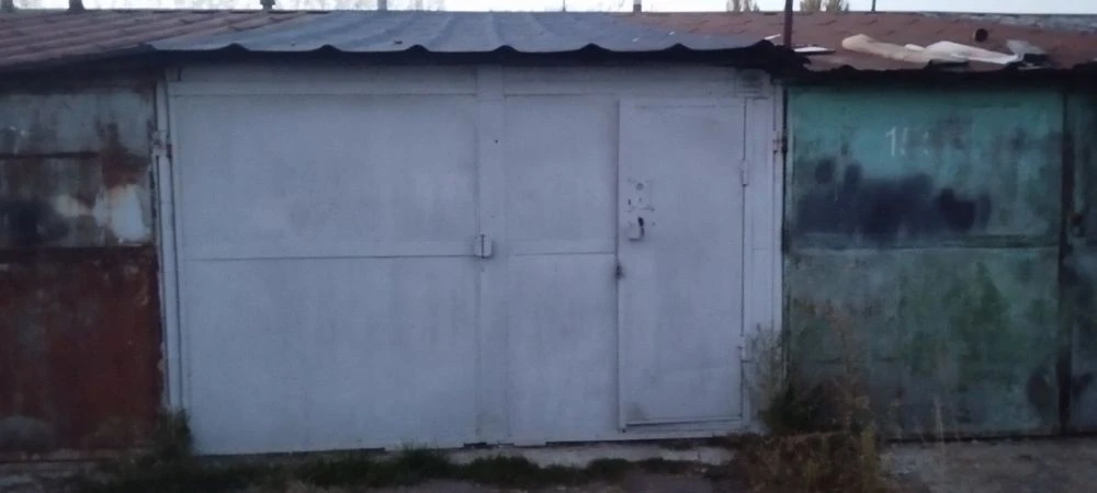 Garage in Solomyansky District