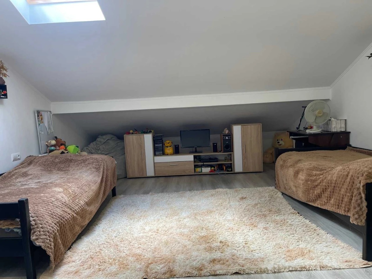 Sale of a 3-room apartment renovated in a new building, Ozer