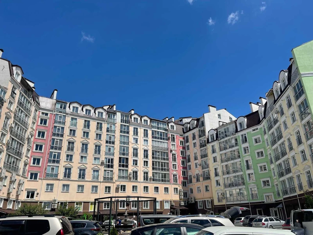 Sale of a 3-room apartment renovated in a new building, Ozer