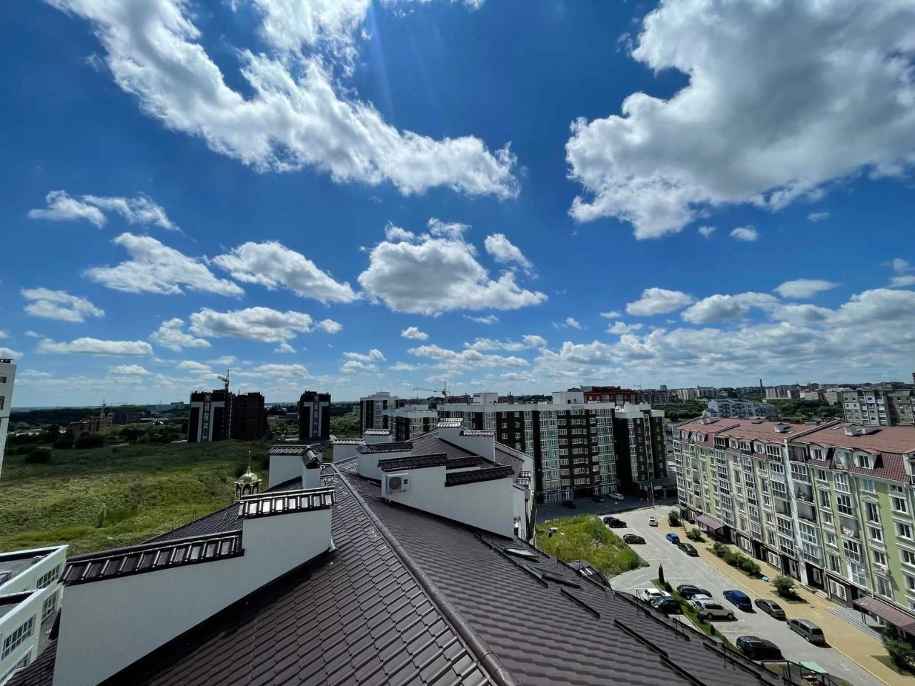 Sale of a 3-room apartment renovated in a new building, Ozer