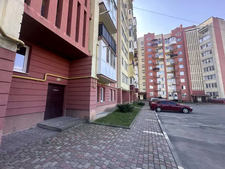 Apartment. Ternopil, Stadionykova St.