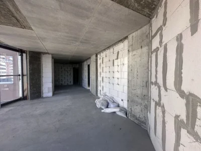 Sale of a 3-room apartment with panoramic windows