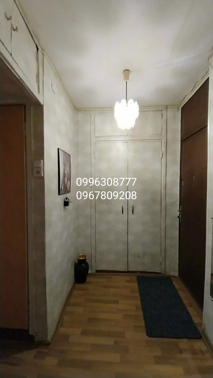 Продам хорошую 1 комнатную квартиру, метро 5  минут! Этаж 7/