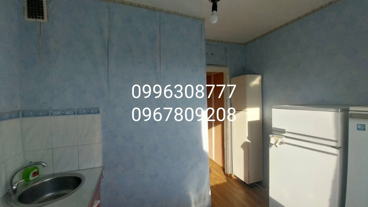 Продам хорошую 1 комнатную квартиру, метро 5  минут! Этаж 7/