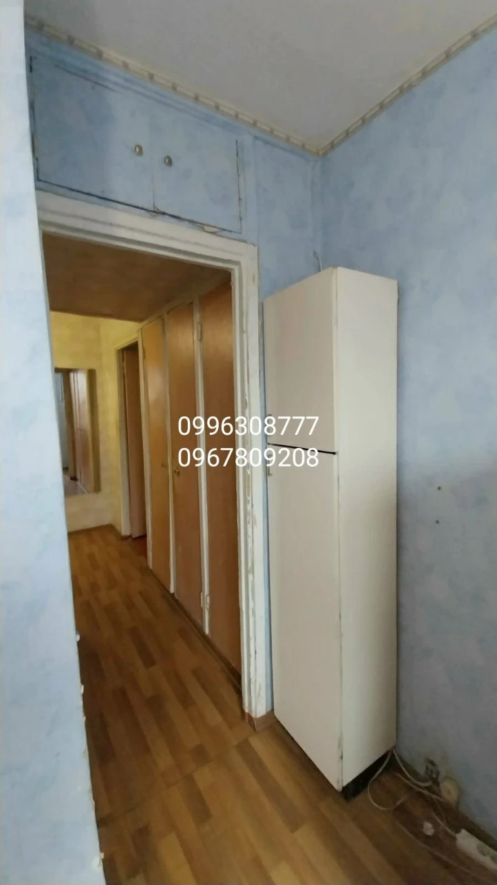 Продам хорошую 1 комнатную квартиру, метро 5  минут! Этаж 7/