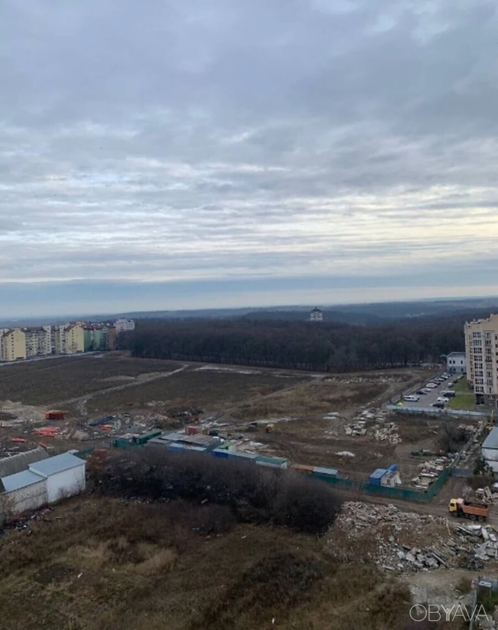 Продаж 1к квартири 43 кв. м на вул. Академіка Заболотного 14