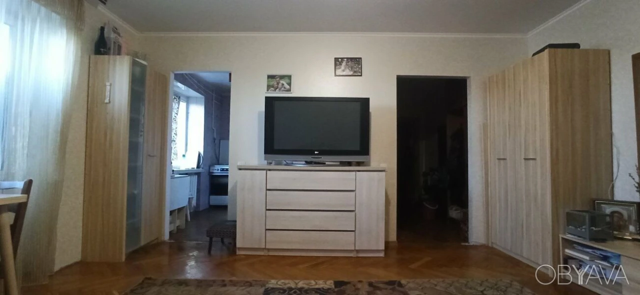 Sale of a 3-room apartment on Кирилівська Street 116a