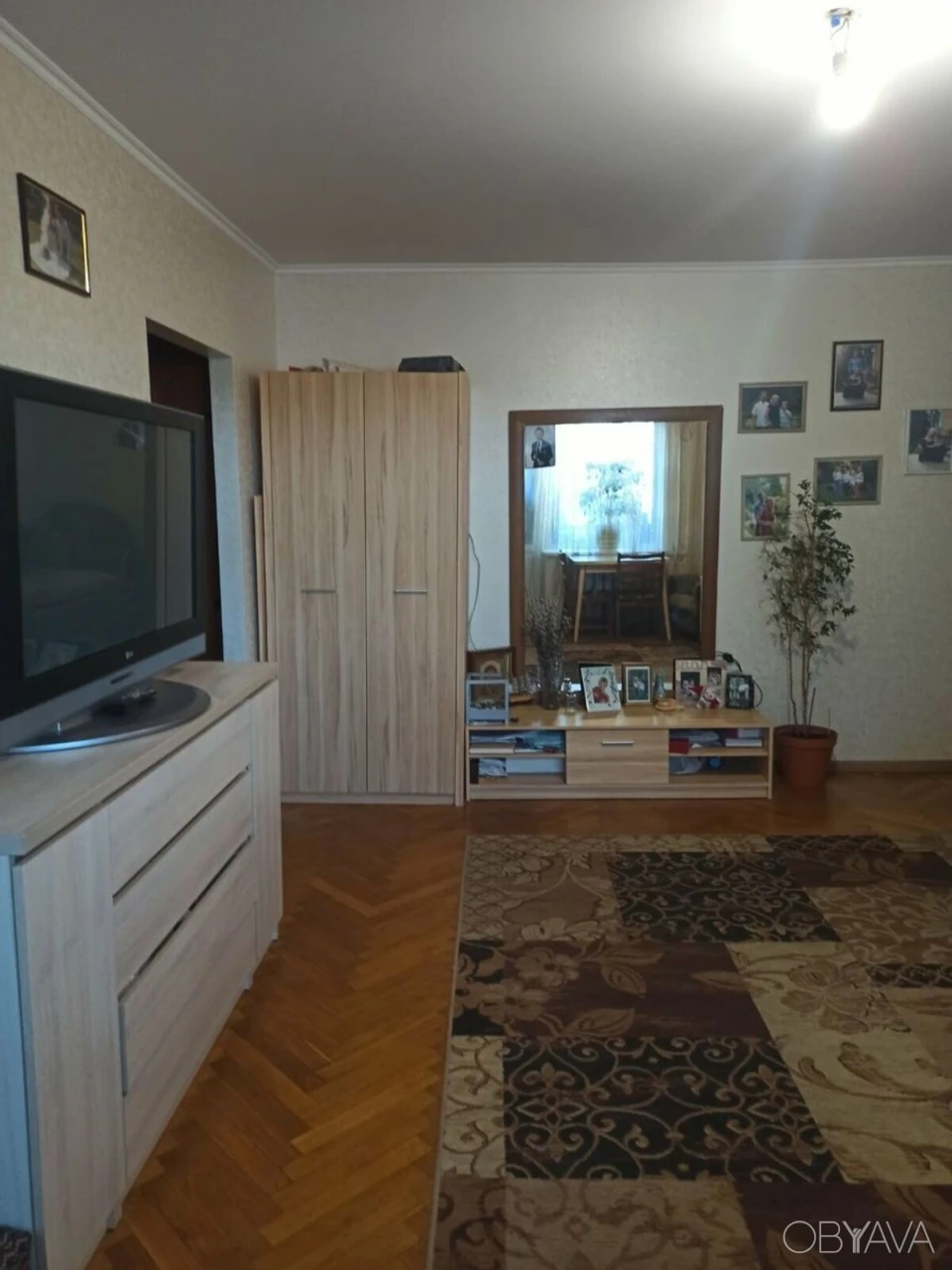 Sale of a 3-room apartment on Кирилівська Street 116a