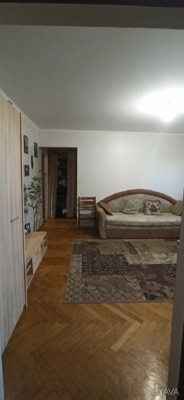 Sale of a 3-room apartment on Кирилівська Street 116a