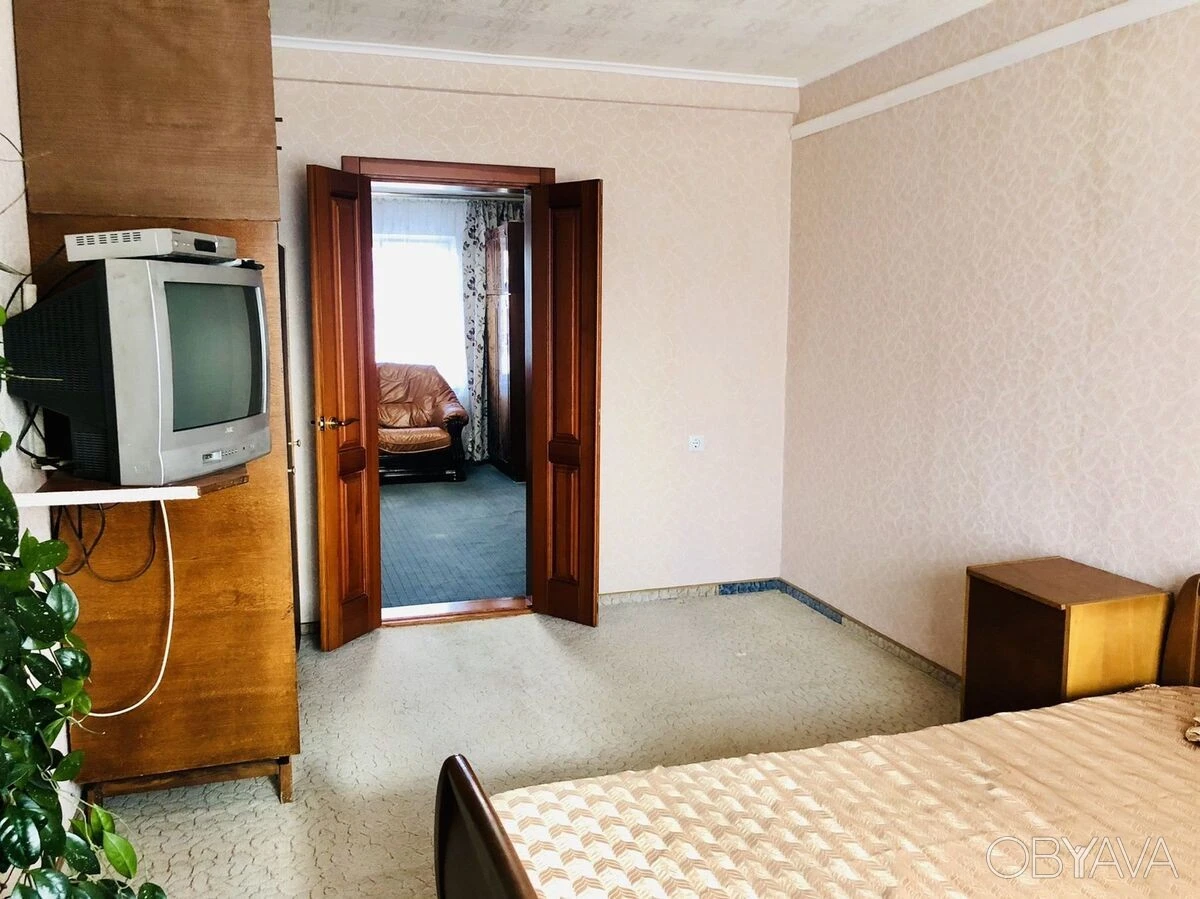 Продаж 3-кімнатної квартири, Дніпровська набережна 9а, Березняки