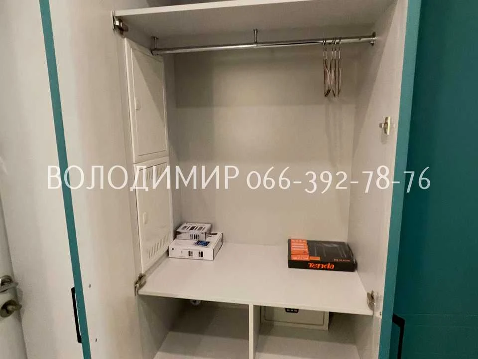 Квартира. Київ, Предславинська вул.