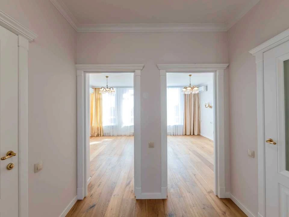 Apartment. Teremykska Street, Kyiv