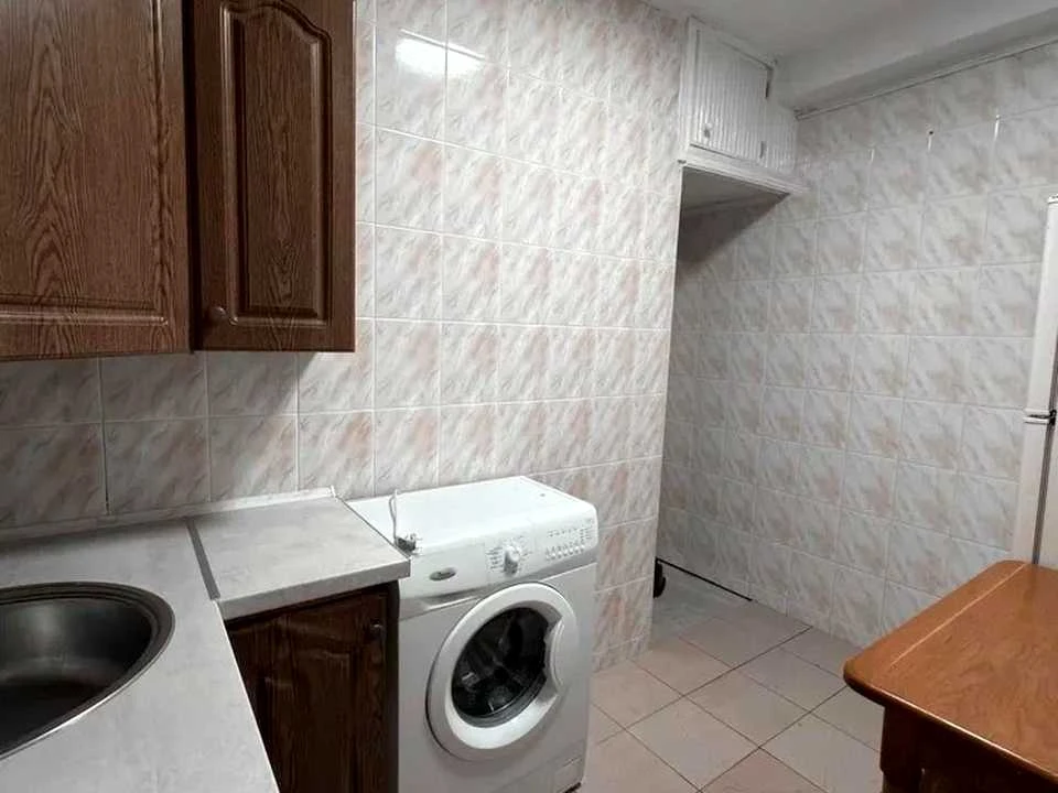 Квартира. Київ, вулиця Юності