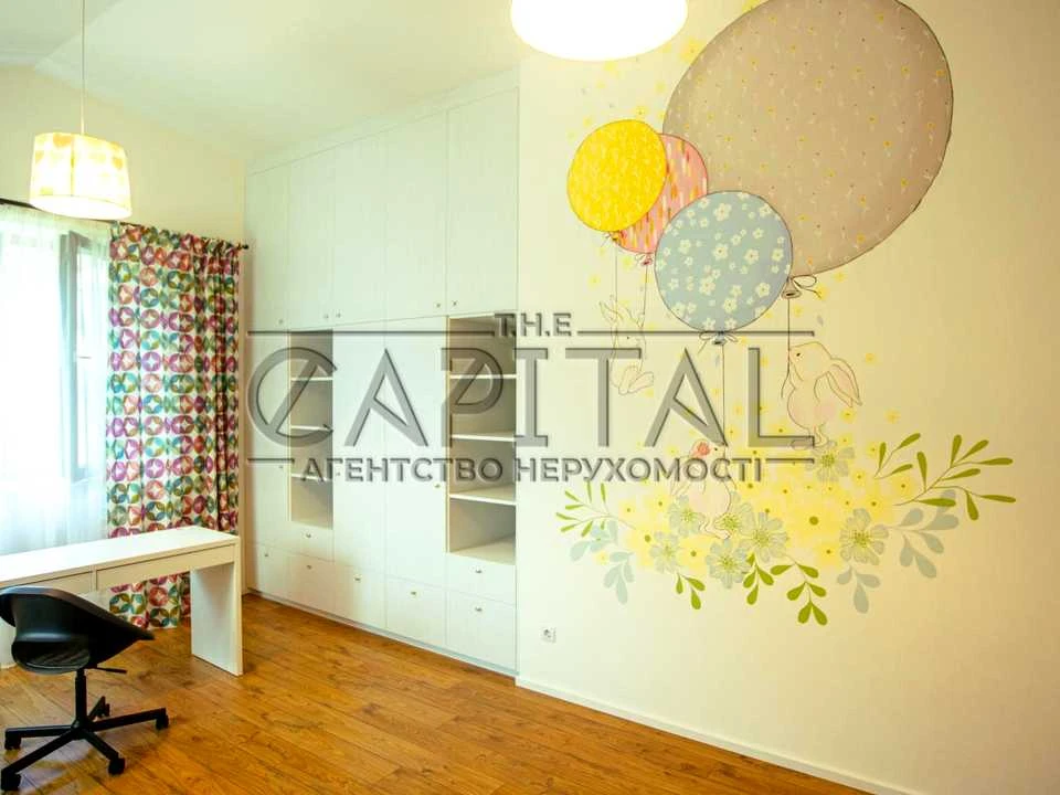 House. Kyiv, Tsymbal Yar st.